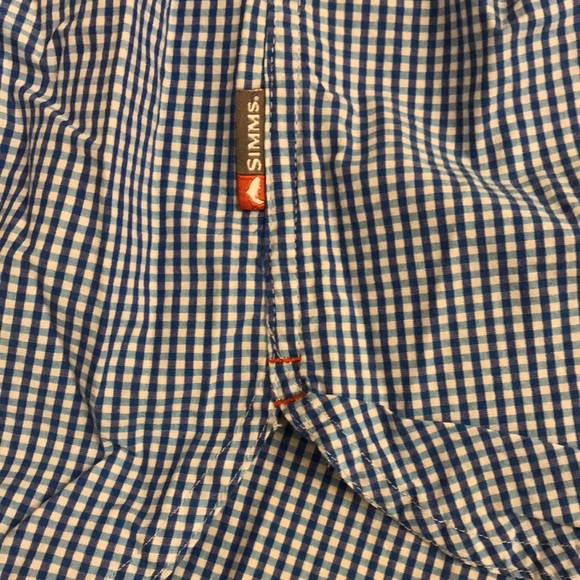 SIMMS blue plaid mens fishing shirt Sz M long sleeve Excellent! - Picture 8 of 9